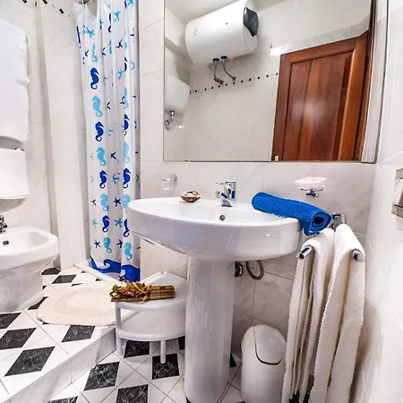 Brisa Del Mar Bed and Breakfast