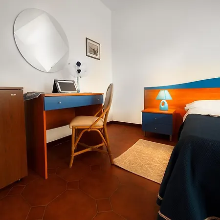 Bed and Breakfast Brisa Del Mar 3*